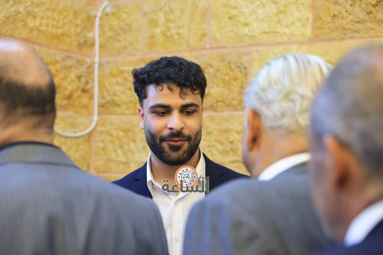 Madar Al-Saa Images 0.5597774735656943