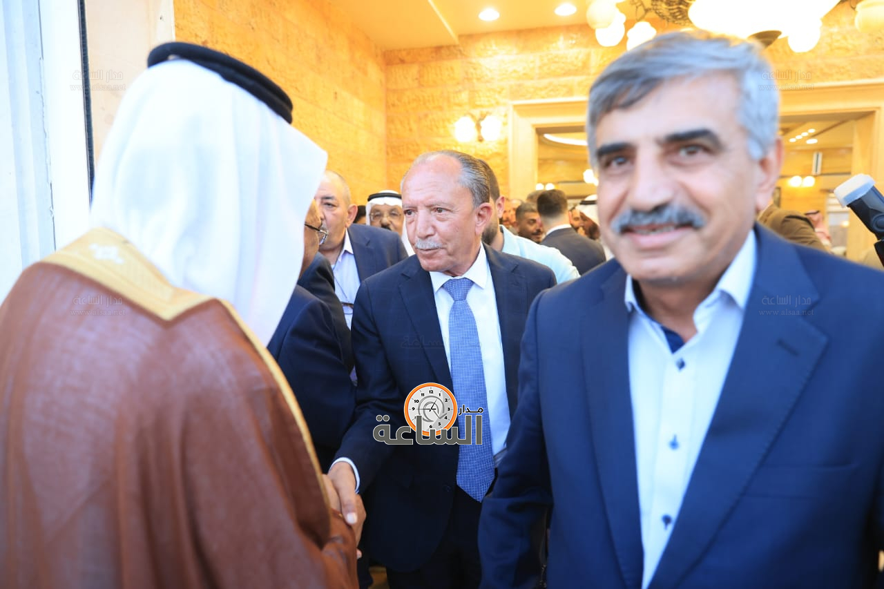 Madar Al-Saa Images 0.09637669710532049