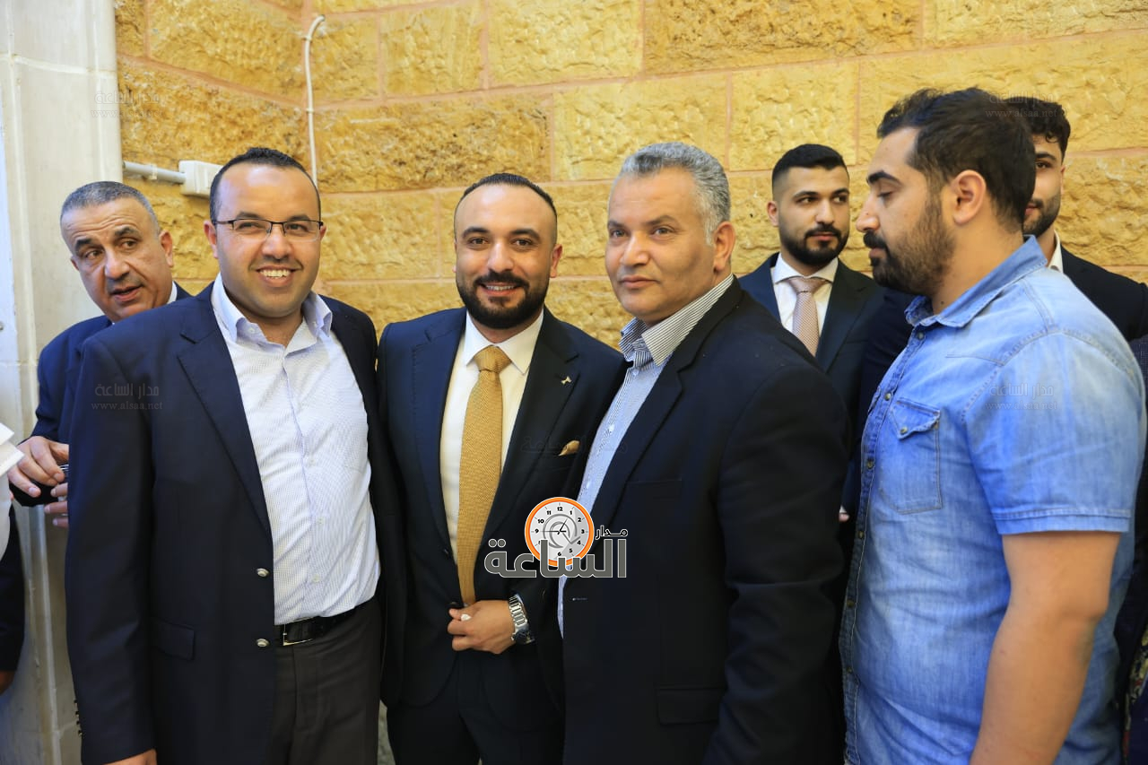 Madar Al-Saa Images 0.44835296078047715