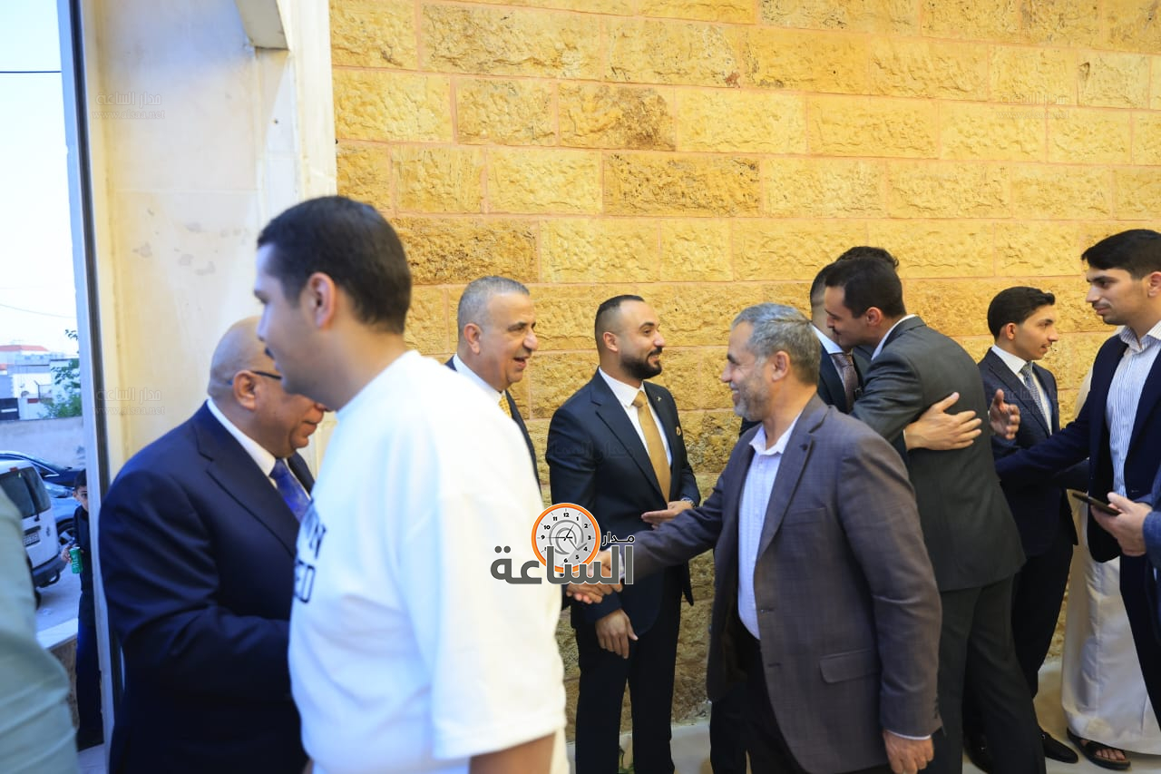 Madar Al-Saa Images 0.9416344083790986