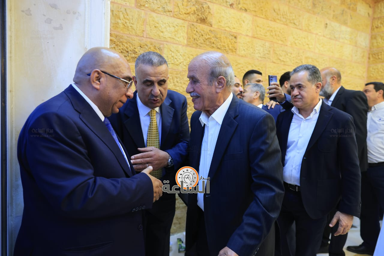 Madar Al-Saa Images 0.2552378582896454