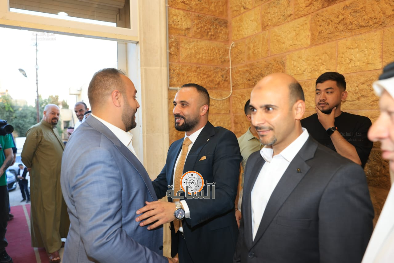 Madar Al-Saa Images 0.11061745255242128