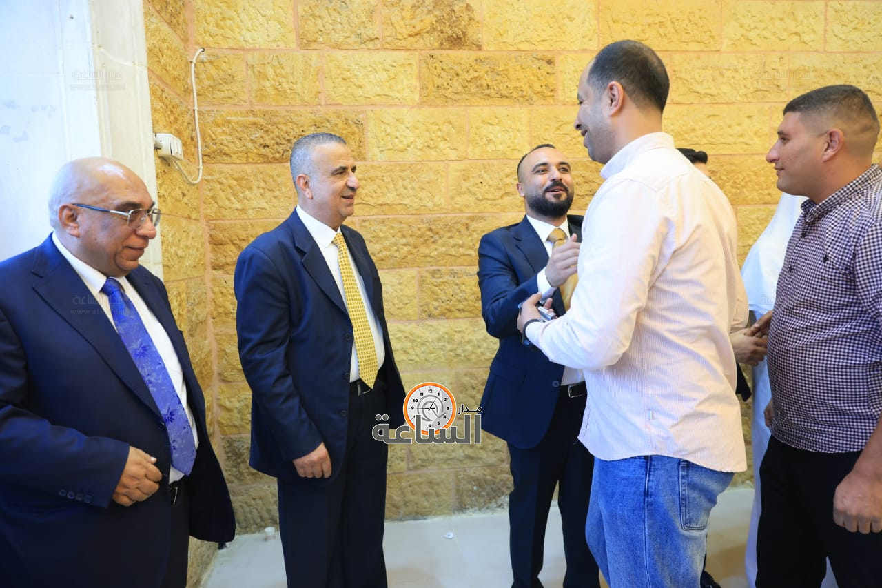 Madar Al-Saa Images 0.9949211723972134