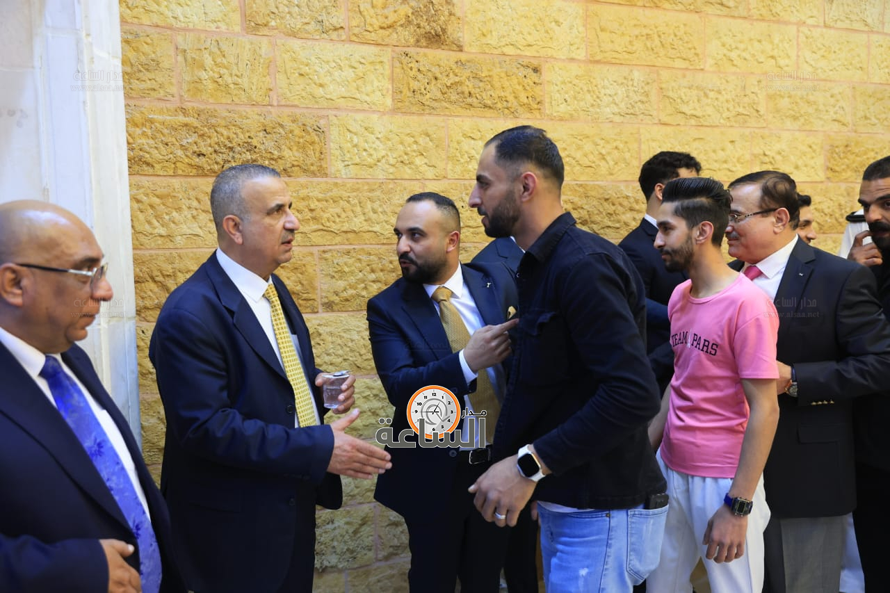 Madar Al-Saa Images 0.2149433638261914