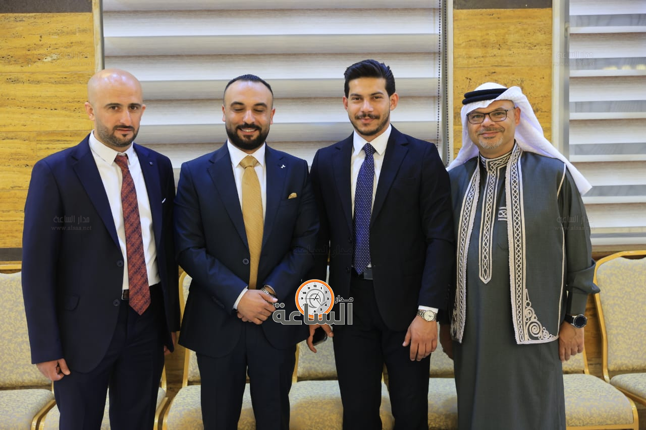 Madar Al-Saa Images 0.04987456643724919