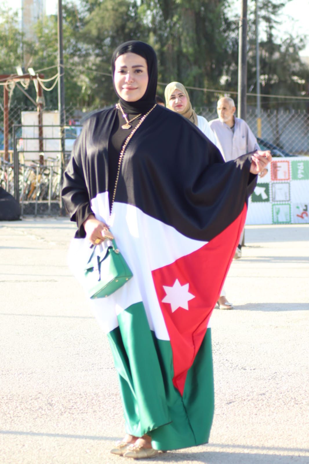 Madar Al-Saa Images 0.14627858642596747