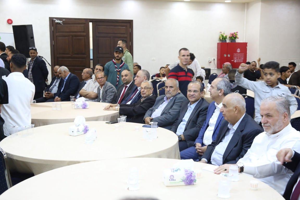 Madar Al-Saa Images 0.40772422620059123