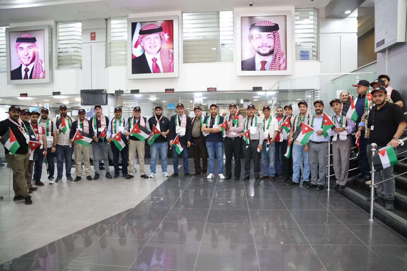 Madar Al-Saa Images 0.43366076069284787