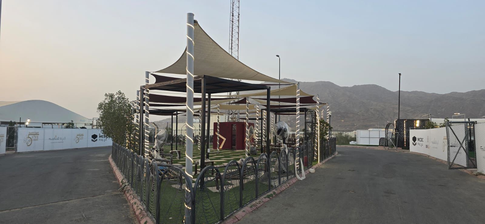 Madar Al-Saa Images 0.9322723256011164