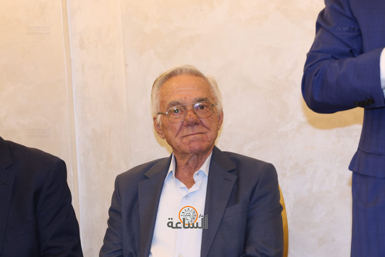 Madar Al-Saa Images 0.4316173627047424