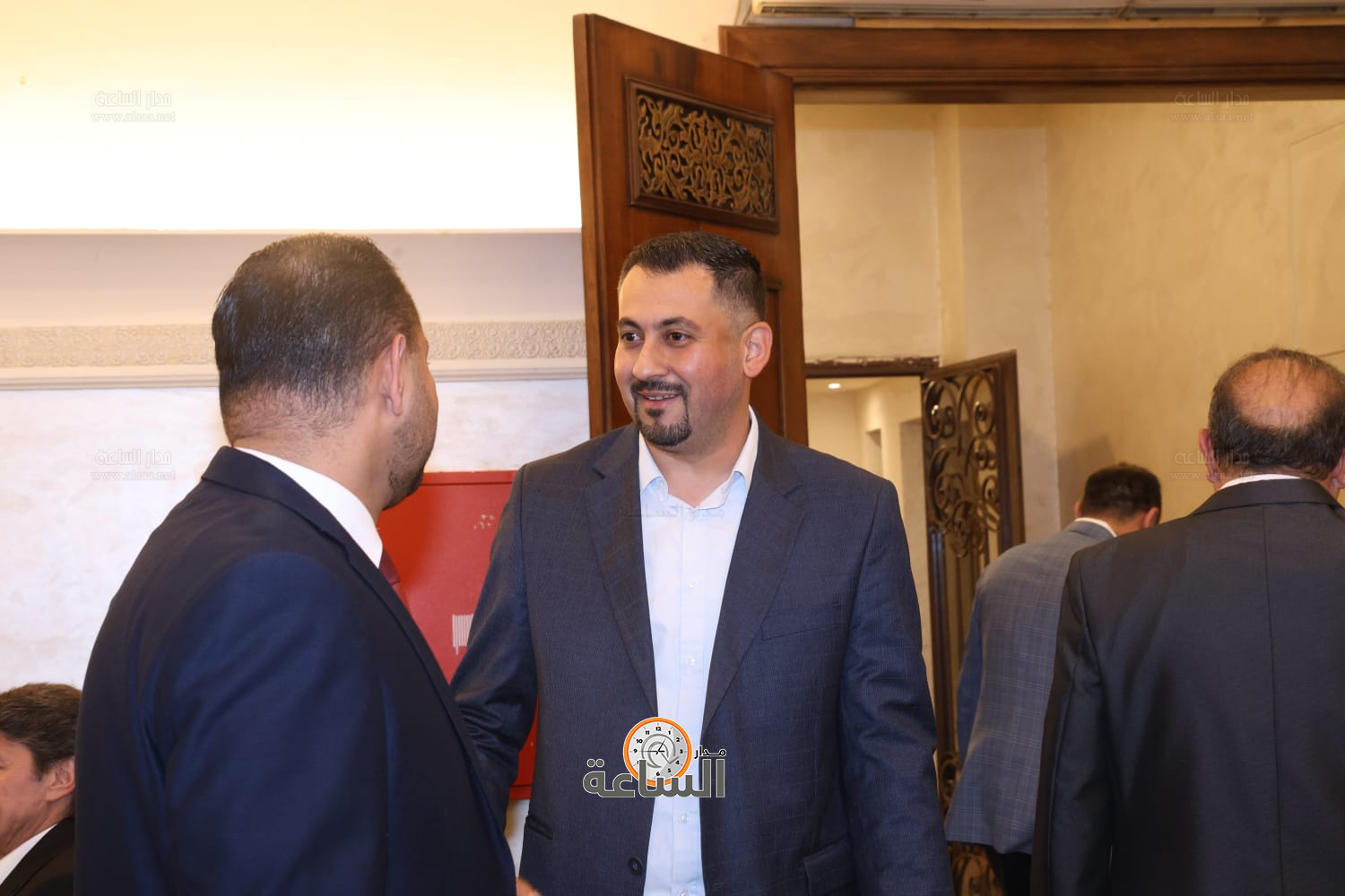 Madar Al-Saa Images 0.365539081842576