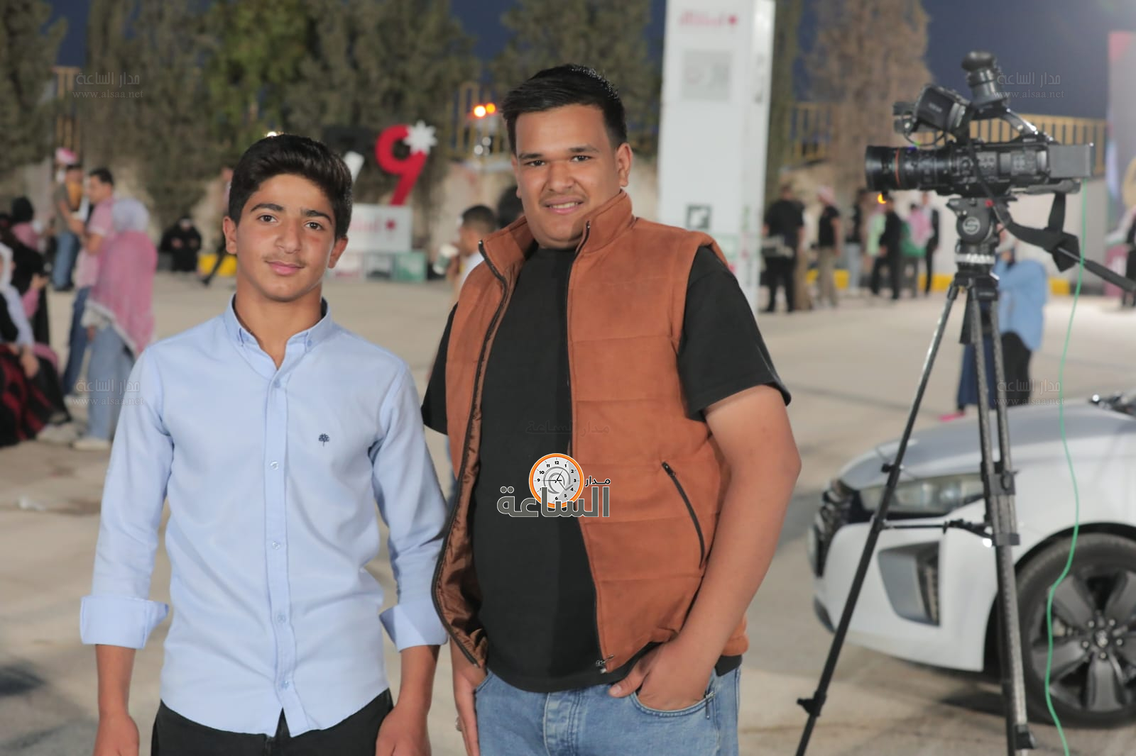 Madar Al-Saa Images 0.7408438384606848