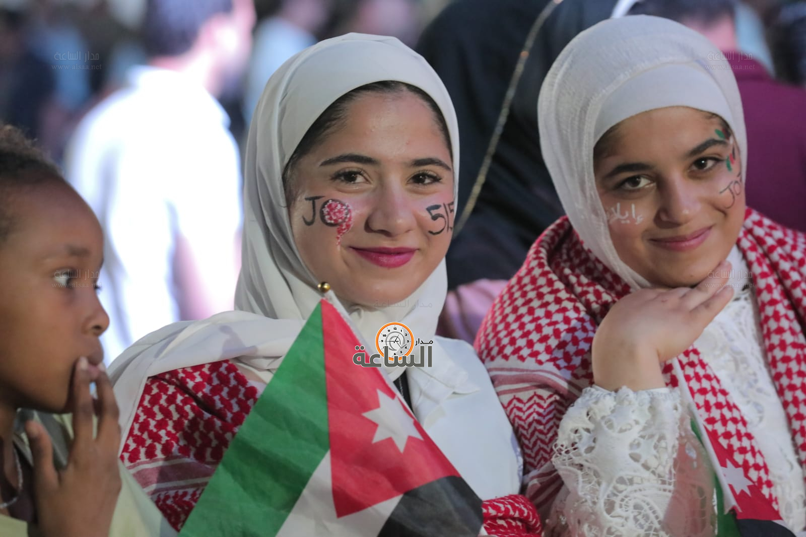 Madar Al-Saa Images 0.7214389843802124