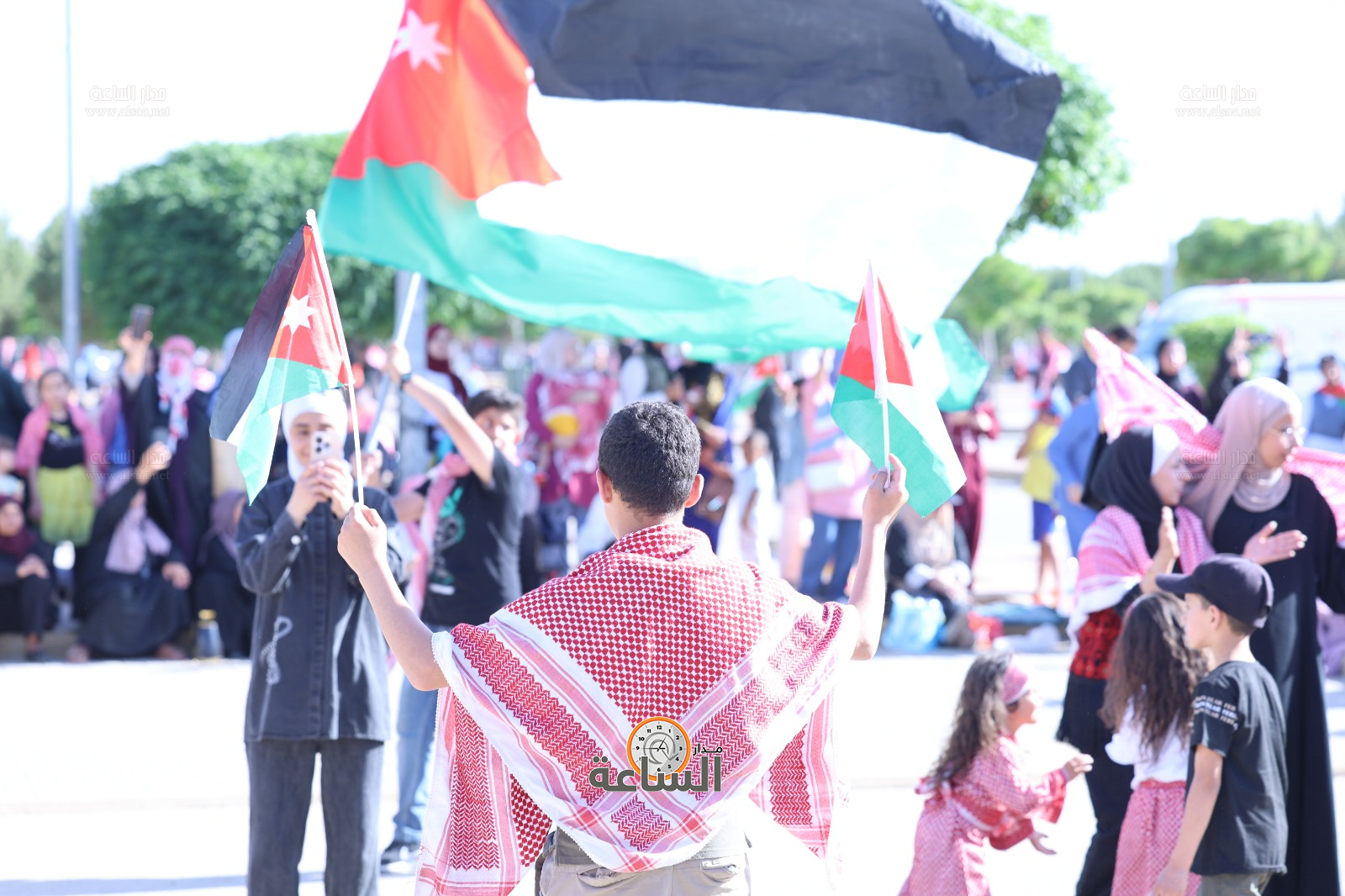 Madar Al-Saa Images 0.8658762113001222