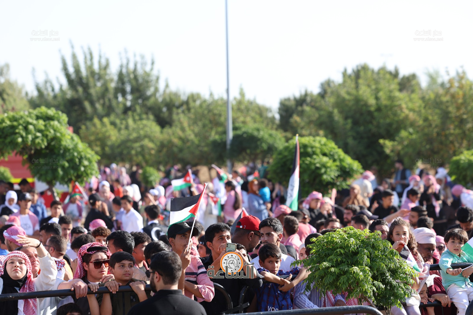 Madar Al-Saa Images 0.6897778109404882