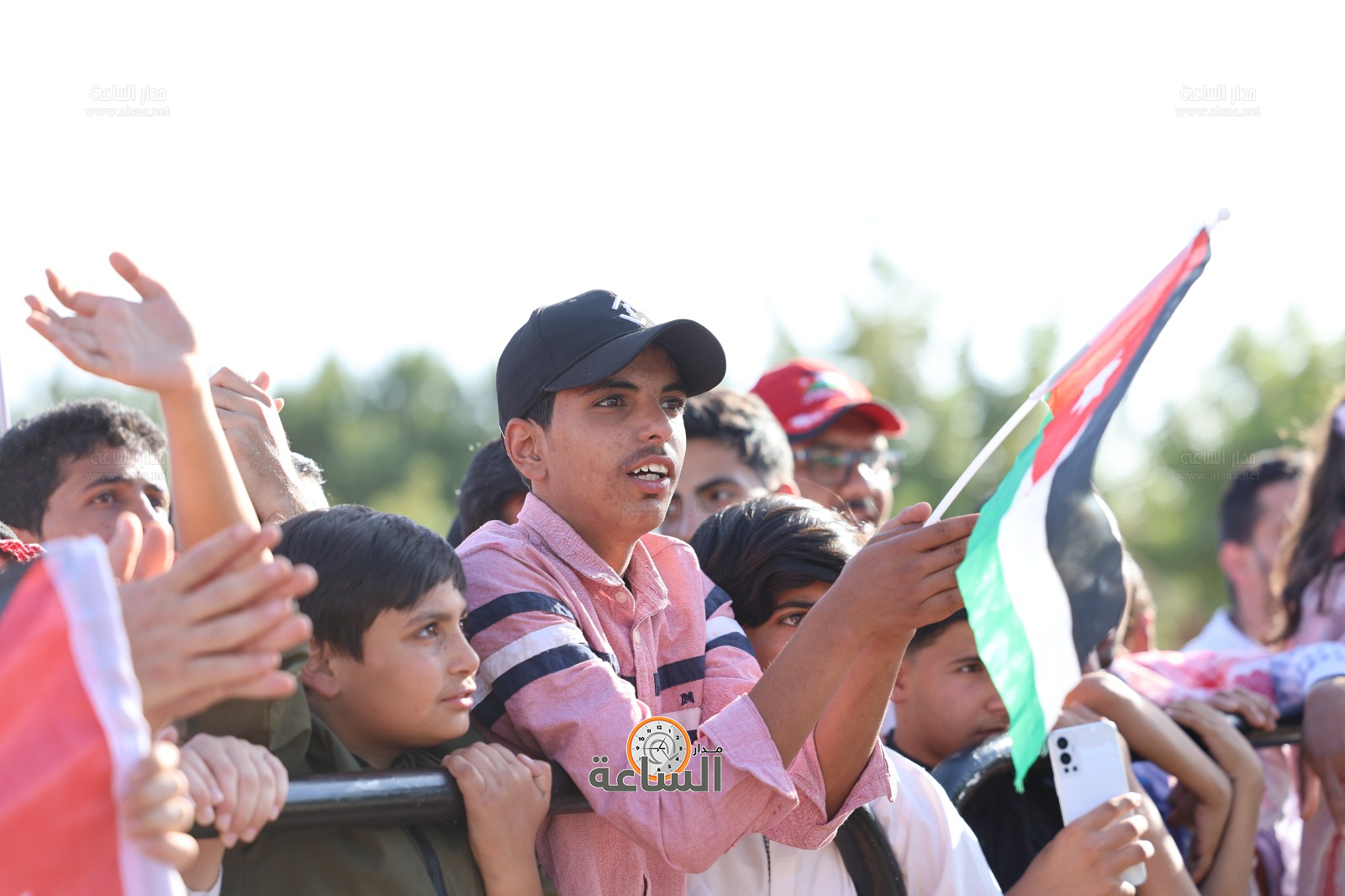 Madar Al-Saa Images 0.12307955741208731