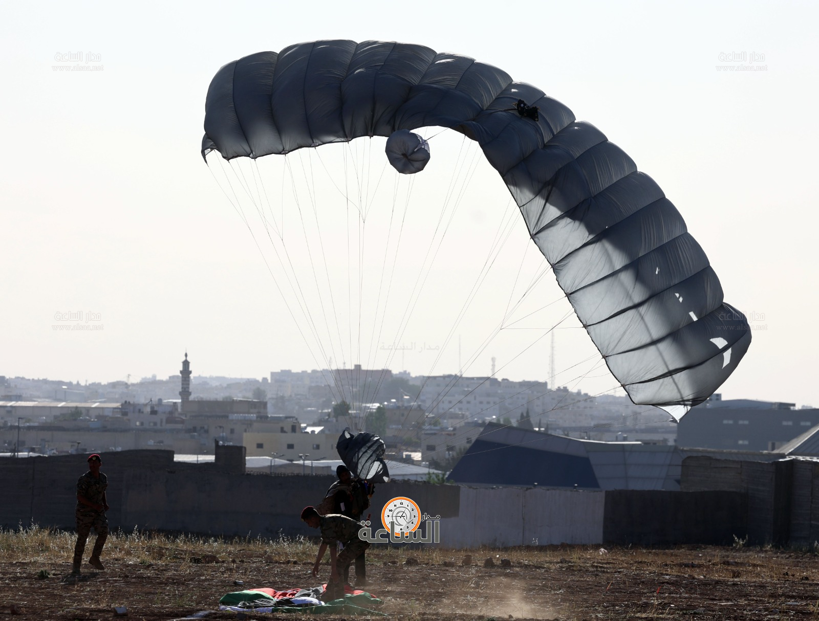 Madar Al-Saa Images 0.539282403600178