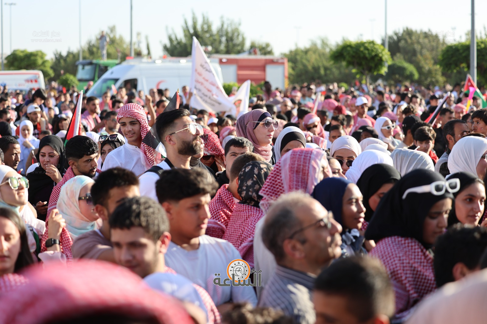 Madar Al-Saa Images 0.8366564128249631