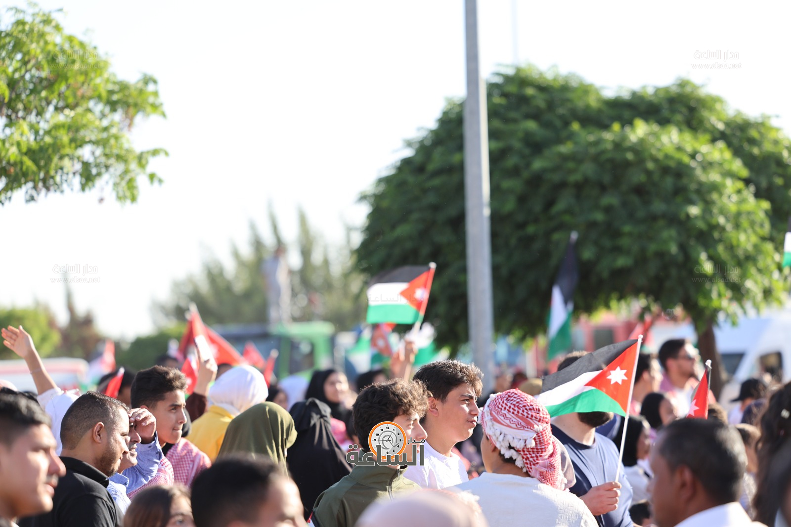 Madar Al-Saa Images 0.08759879553988048