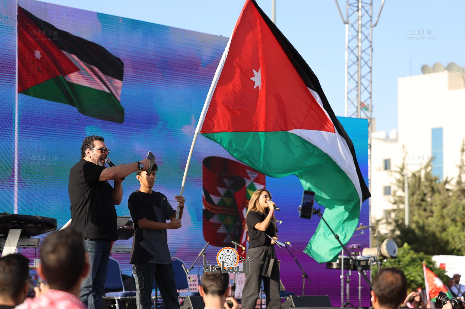 Madar Al-Saa Images 0.7545249057413949