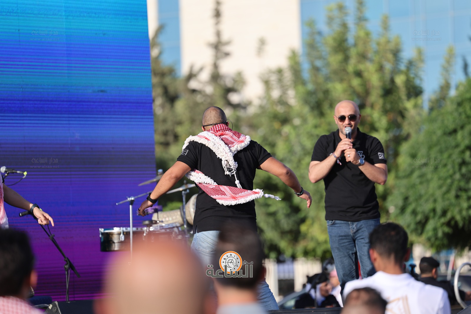 Madar Al-Saa Images 0.1622976852319955