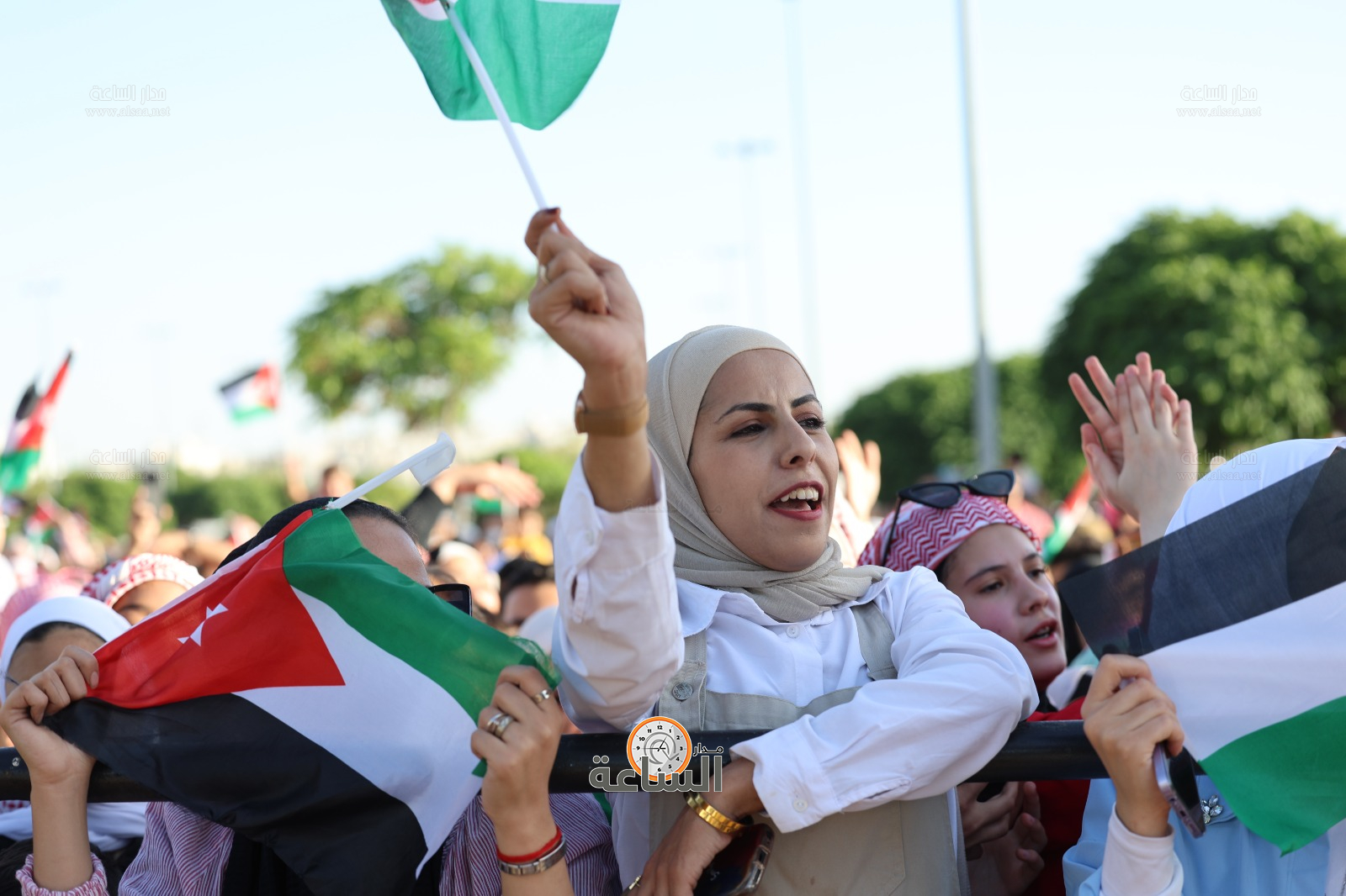 Madar Al-Saa Images 0.8464299699640006