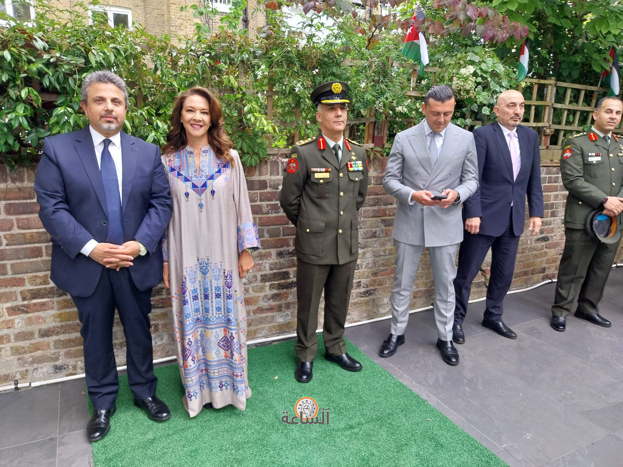 Madar Al-Saa Images 0.2800749046415557