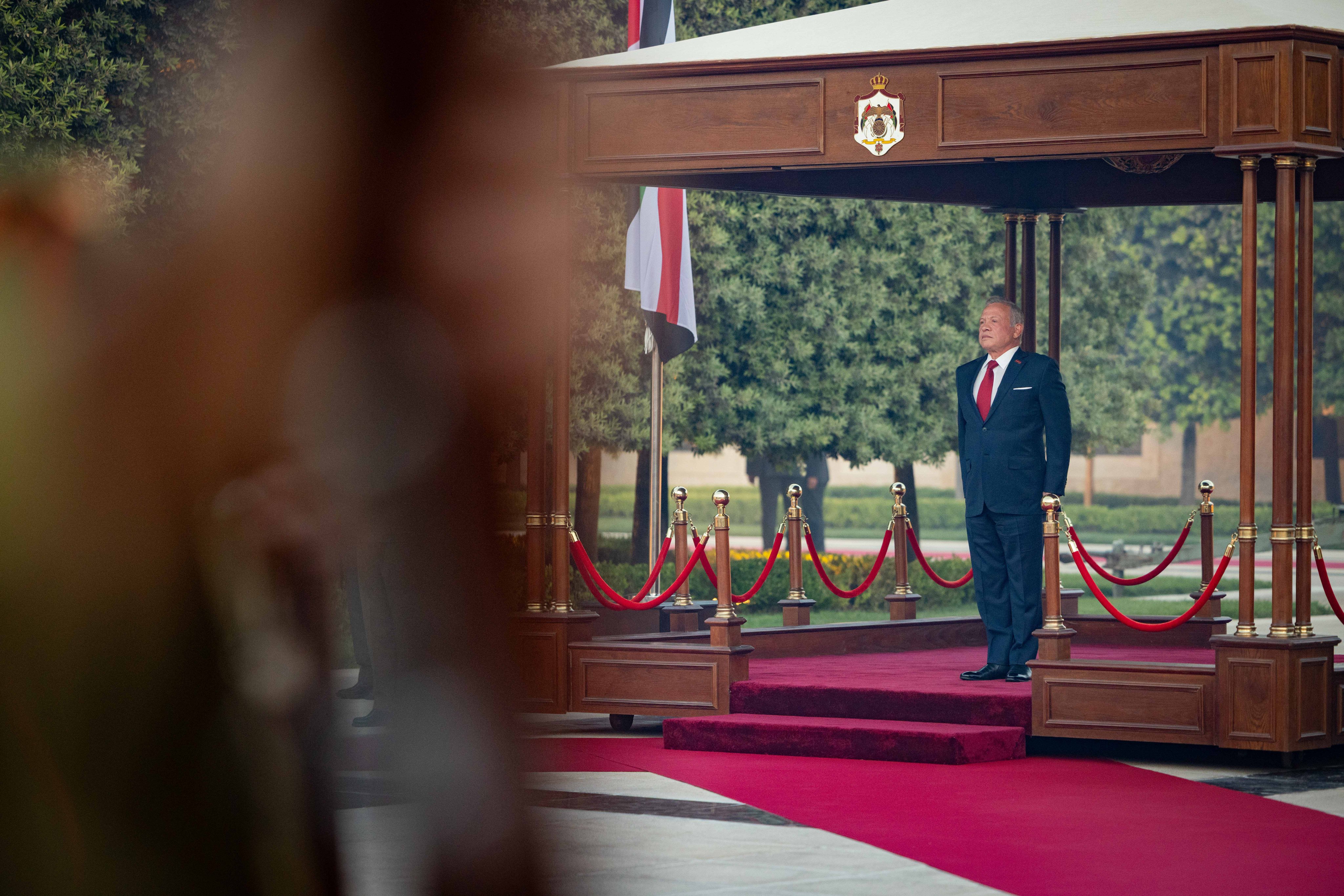 Madar Al-Saa Images 0.4705246521191432