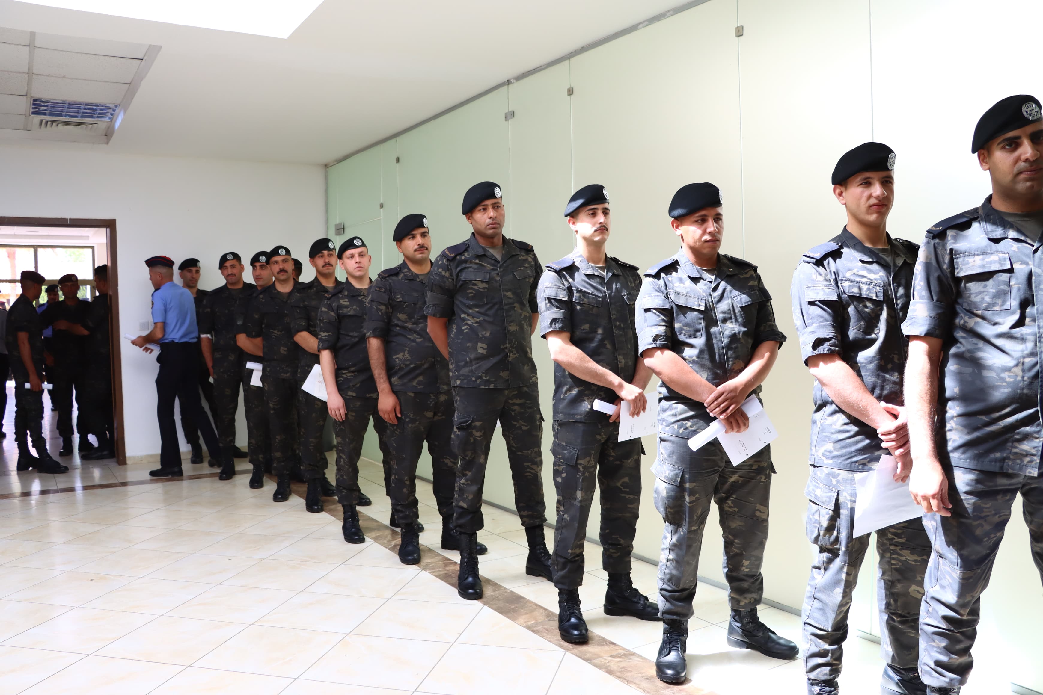 Madar Al-Saa Images 0.4064129765437391