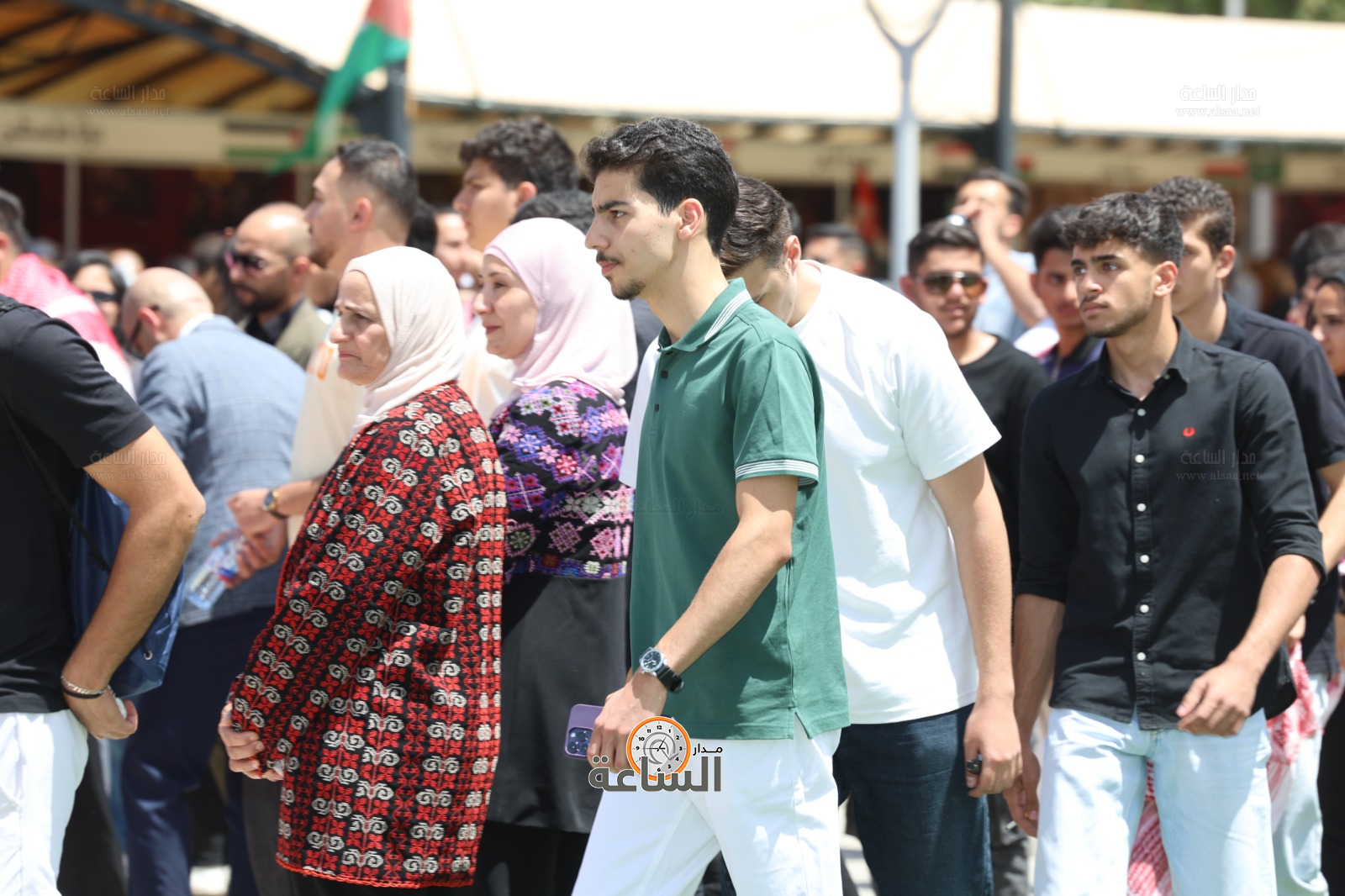 Madar Al-Saa Images 0.5163696394011509