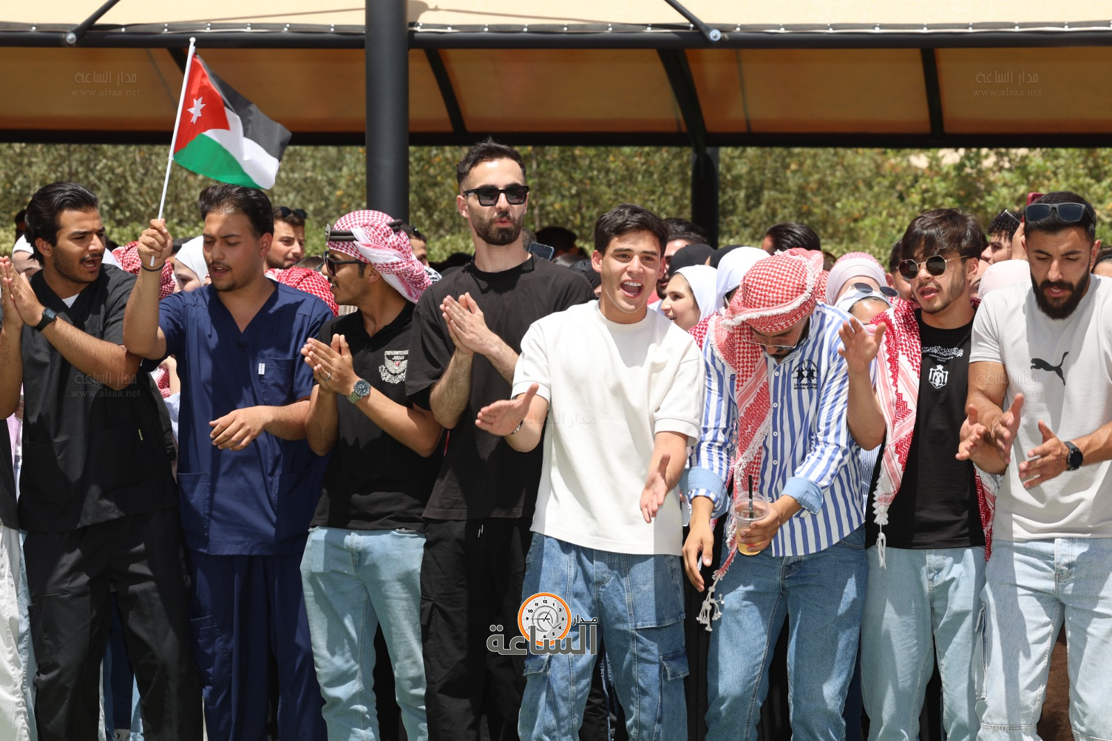 Madar Al-Saa Images 0.16849798812385952