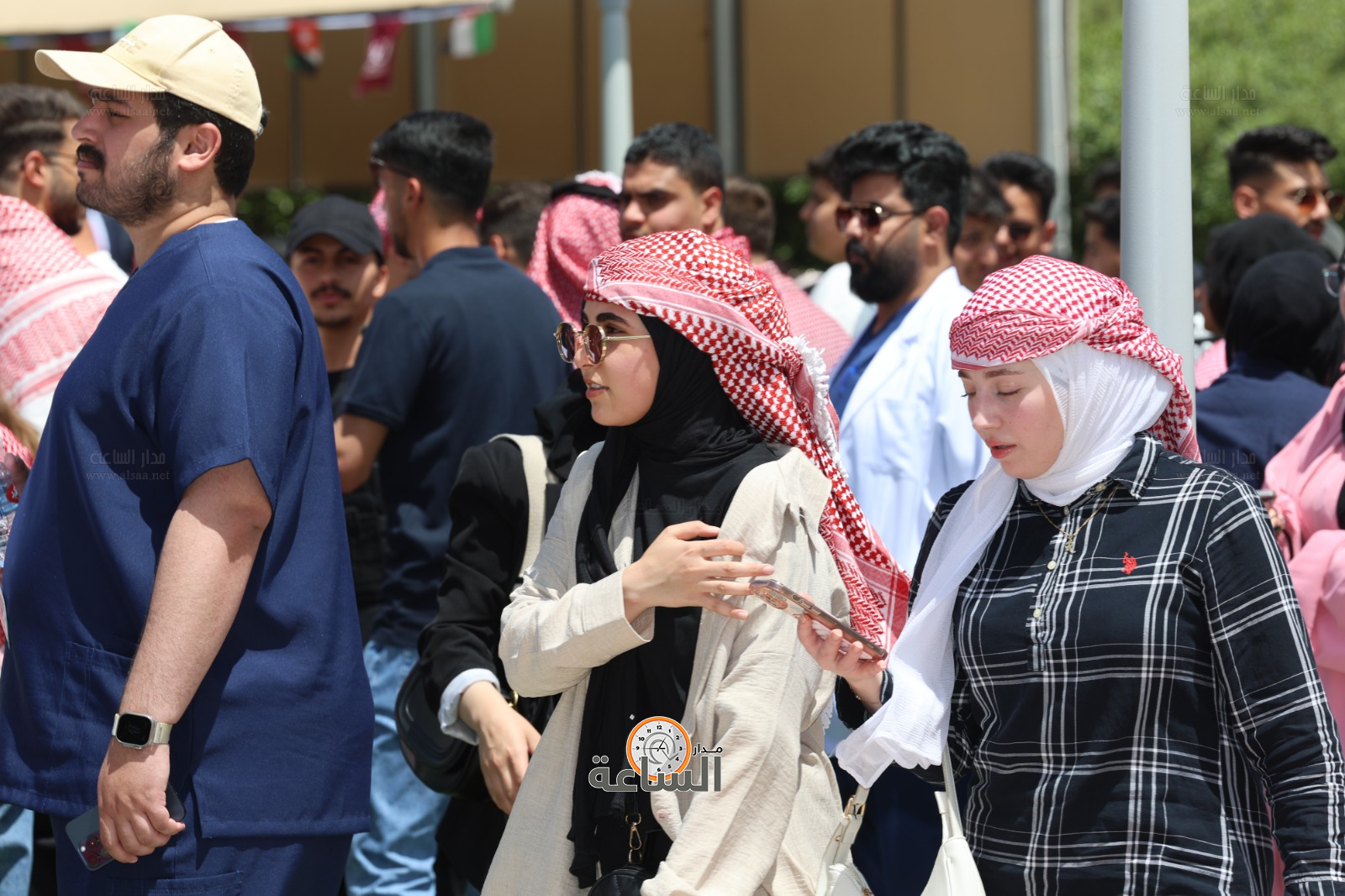 Madar Al-Saa Images 0.2728857729472002