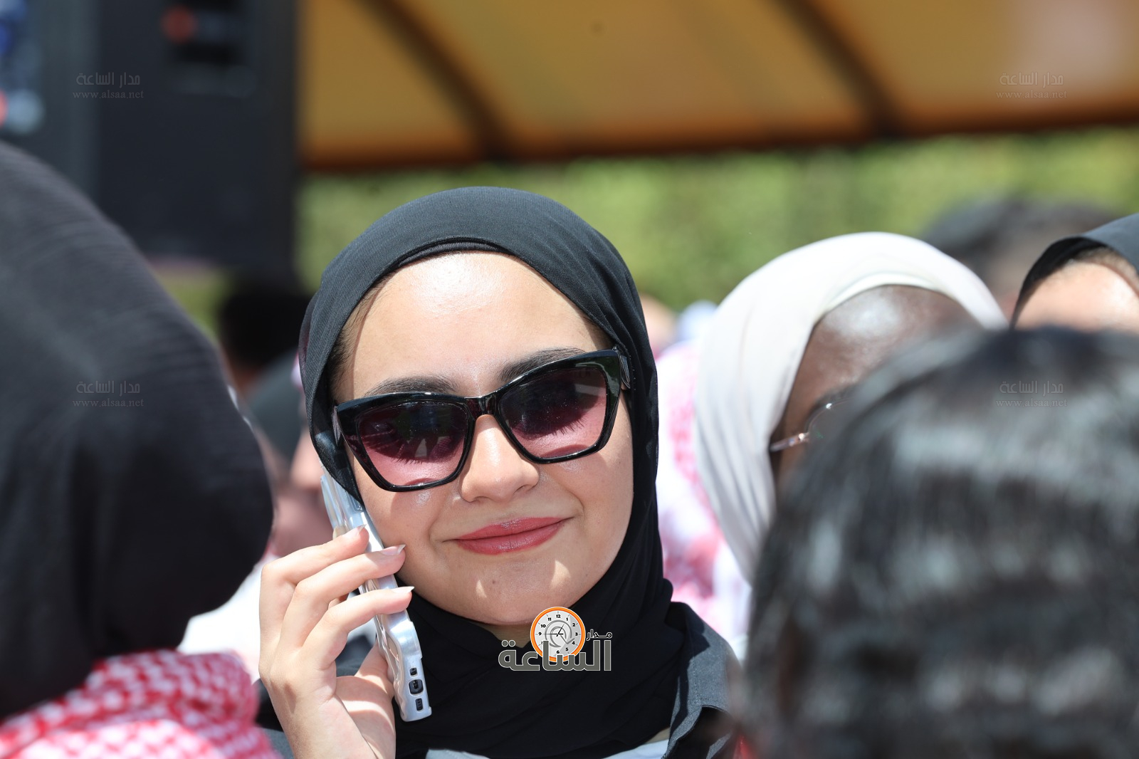 Madar Al-Saa Images 0.5370115634596957