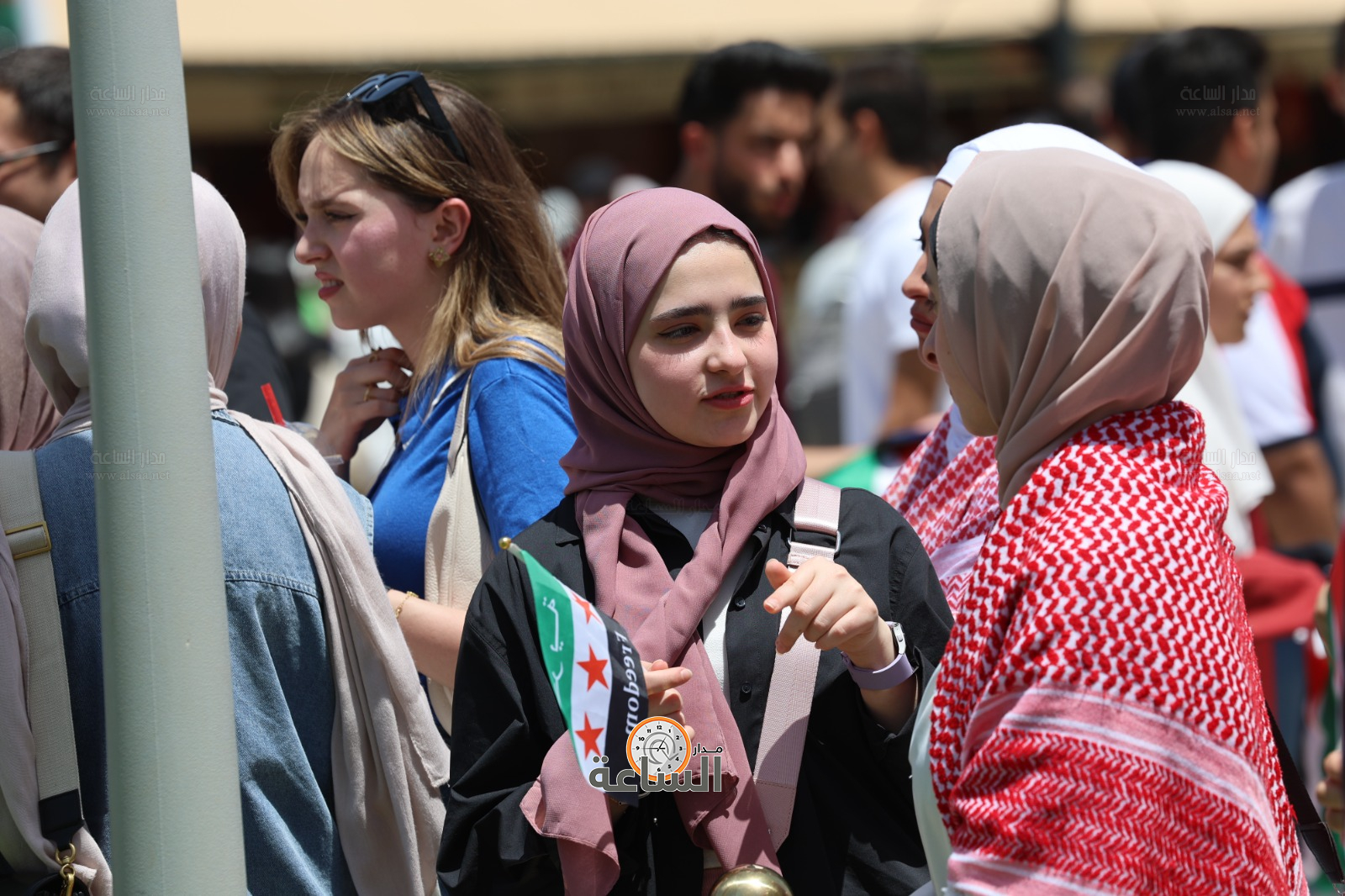 Madar Al-Saa Images 0.6239618665449956