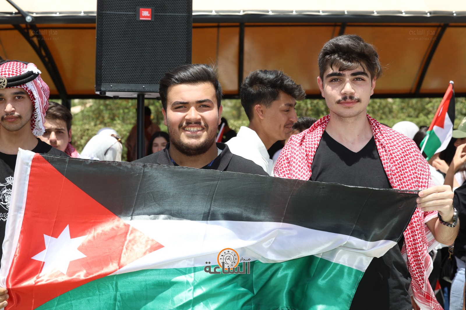 Madar Al-Saa Images 0.18339666412904698