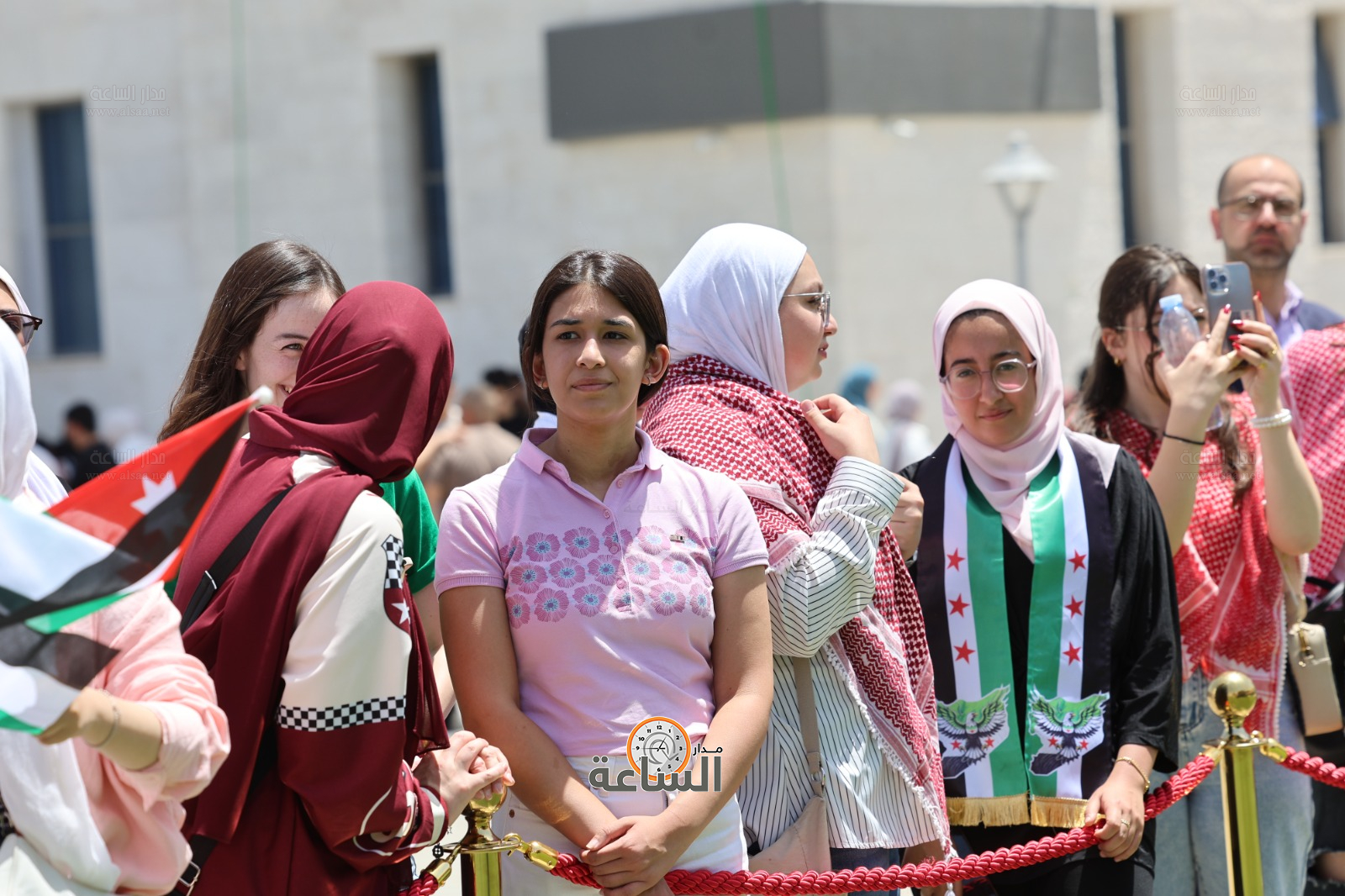 Madar Al-Saa Images 0.6995745214635749