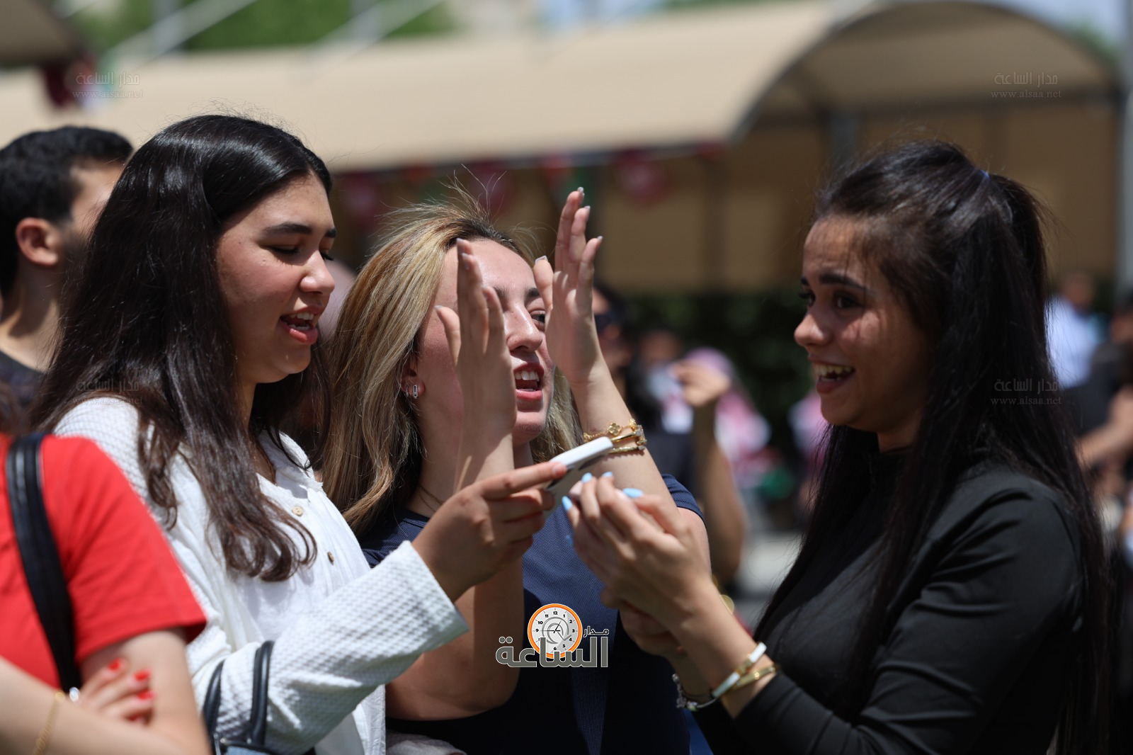 Madar Al-Saa Images 0.3688223008473789