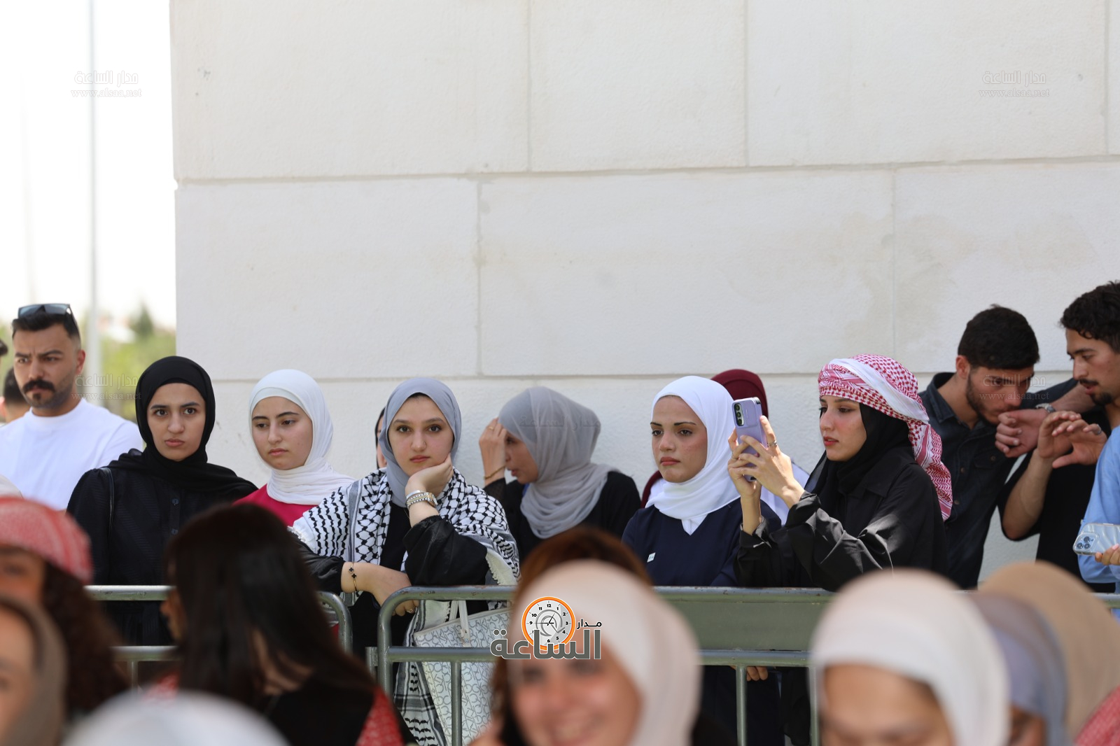 Madar Al-Saa Images 0.6654208499438168