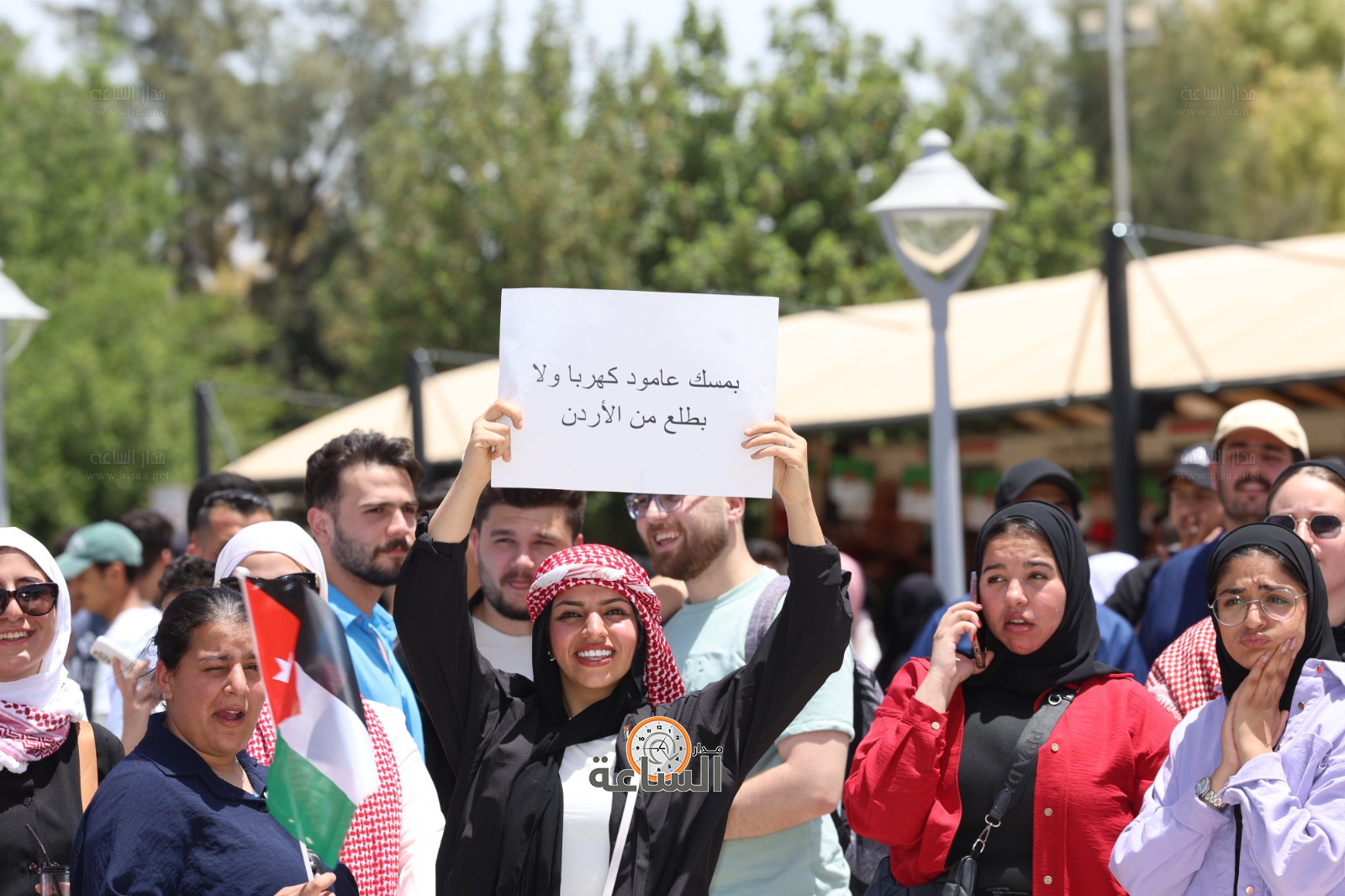 Madar Al-Saa Images 0.5101609256100887