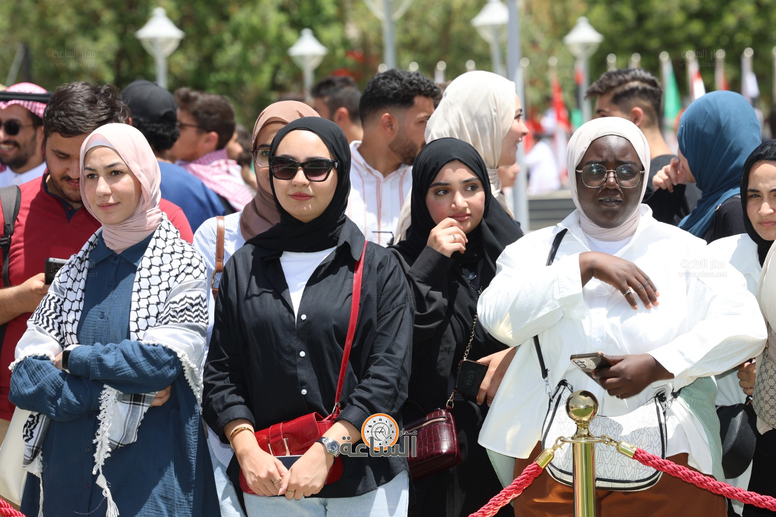 Madar Al-Saa Images 0.24940198090670707