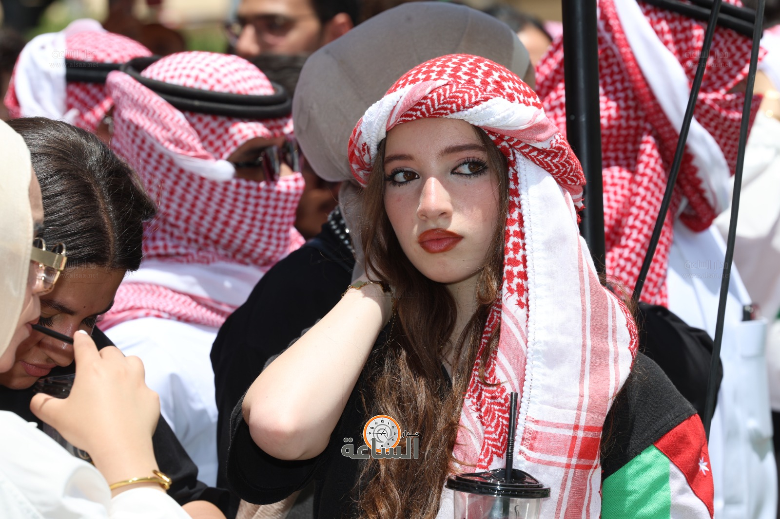 Madar Al-Saa Images 0.1957204520000415