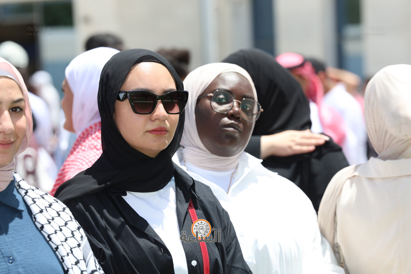 Madar Al-Saa Images 0.25421356893929903