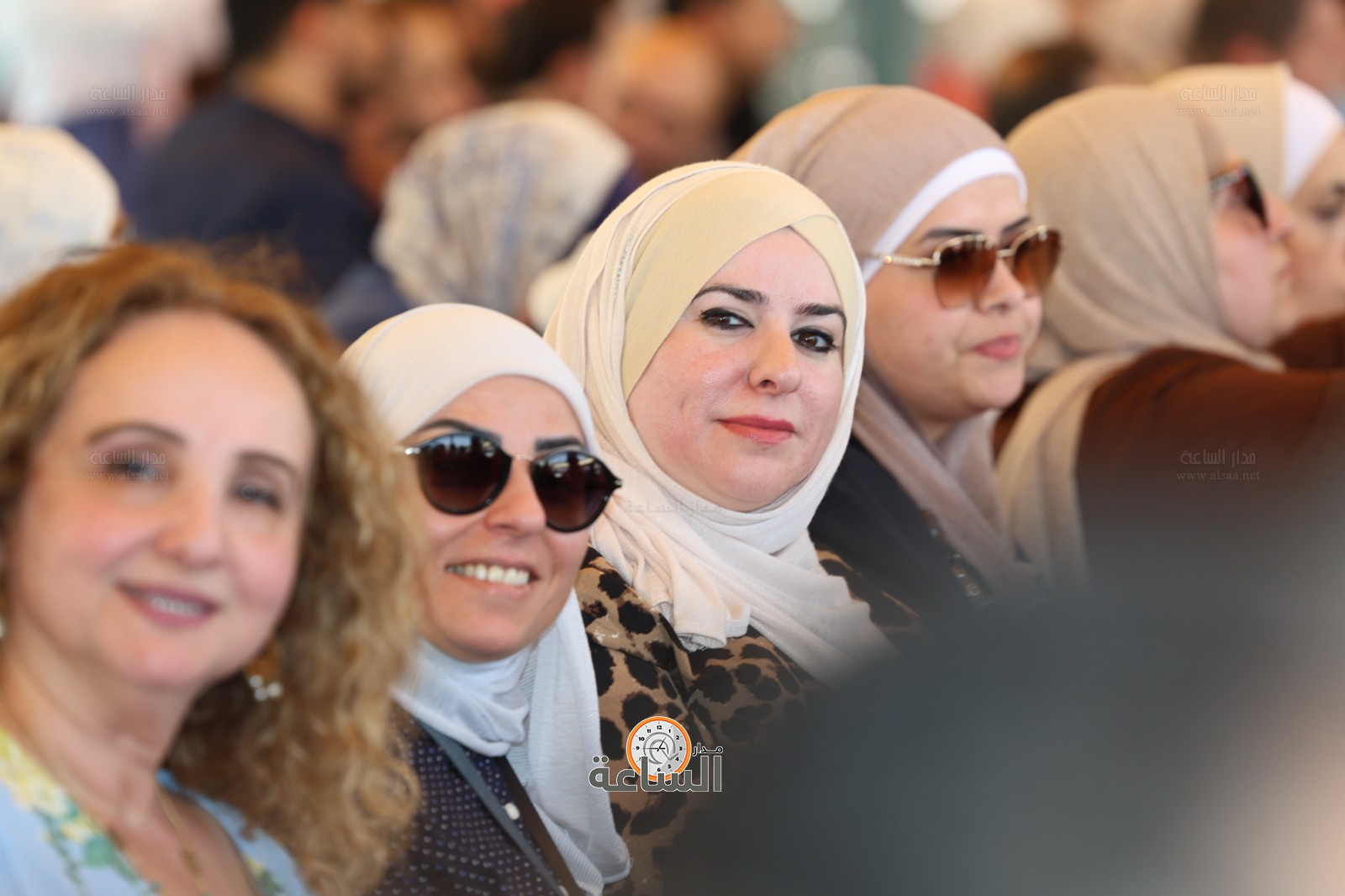 Madar Al-Saa Images 0.7119337151917848