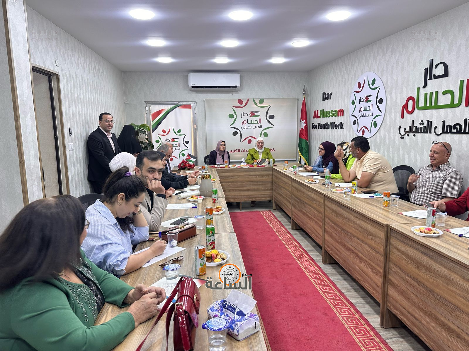 Madar Al-Saa Images 0.8359254307543668