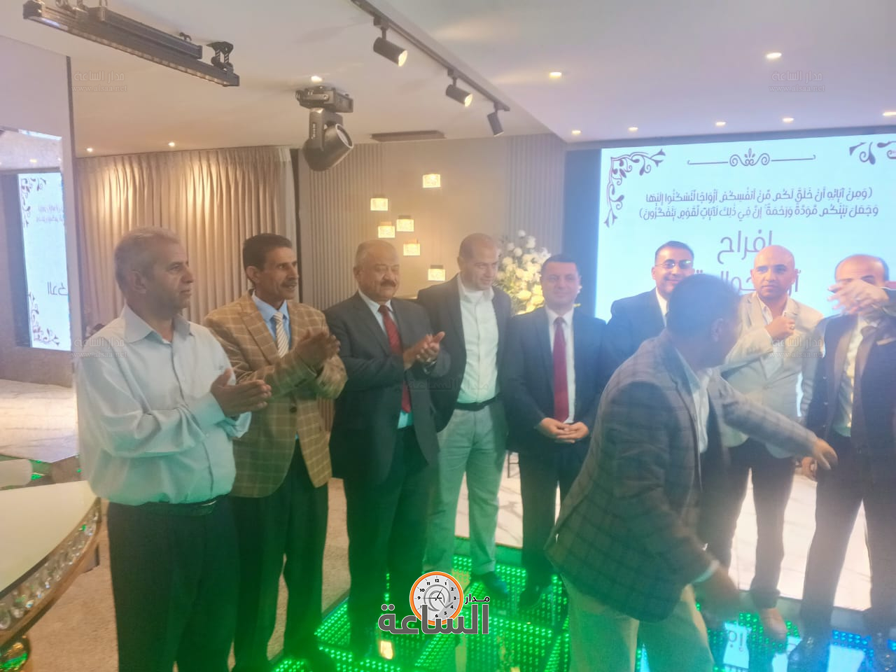 Madar Al-Saa Images 0.48837422757793947