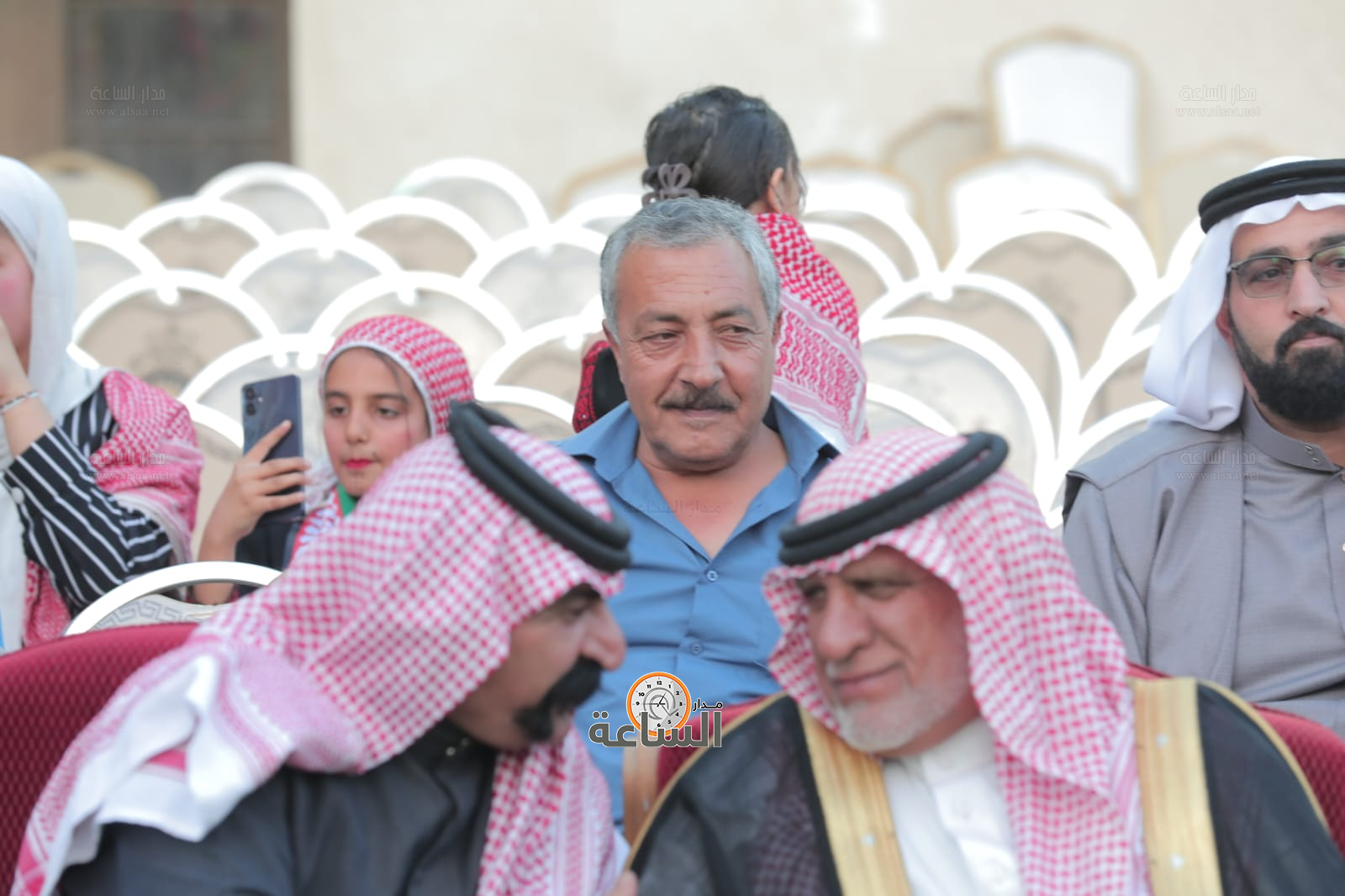 Madar Al-Saa Images 0.8393207331212342