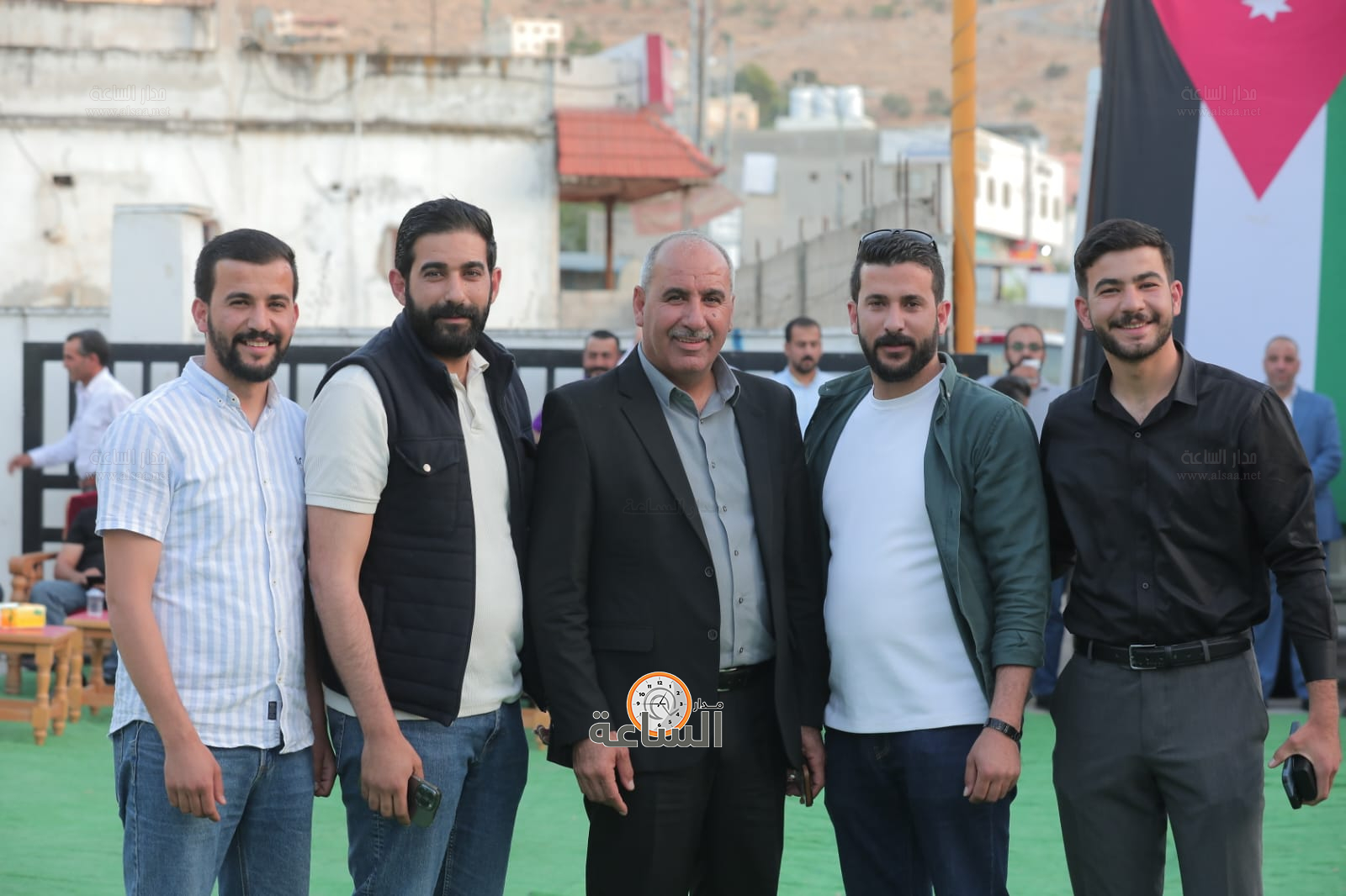 Madar Al-Saa Images 0.6503653713696916