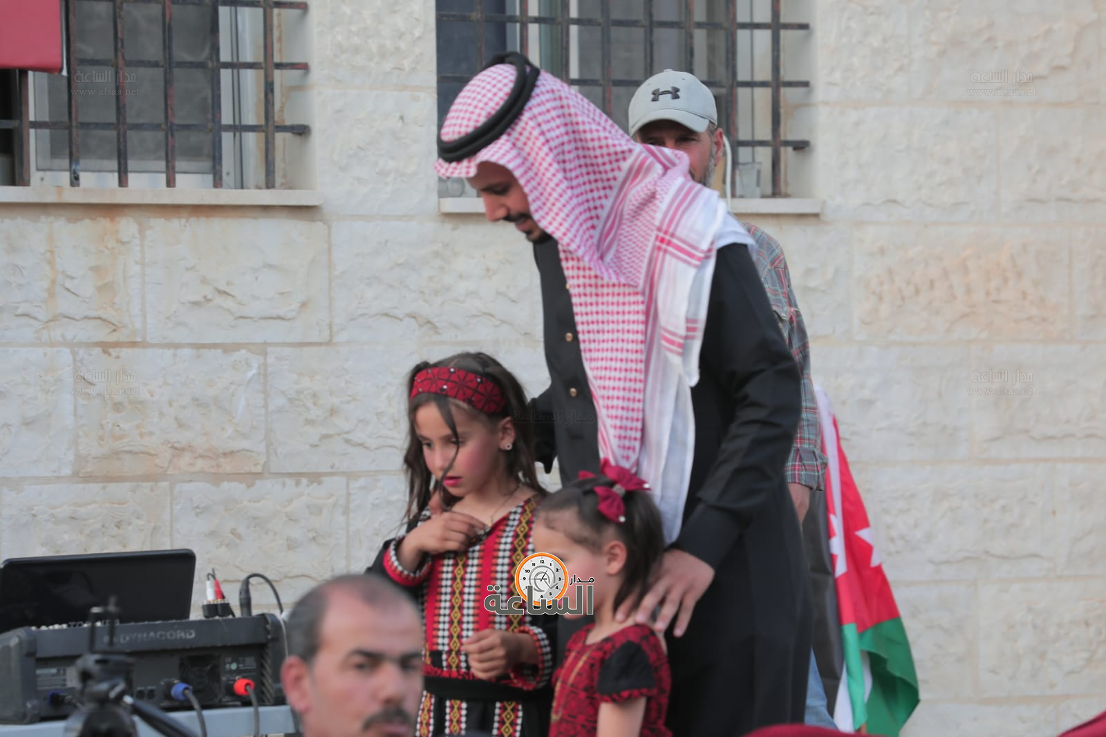 Madar Al-Saa Images 0.049484965484879906