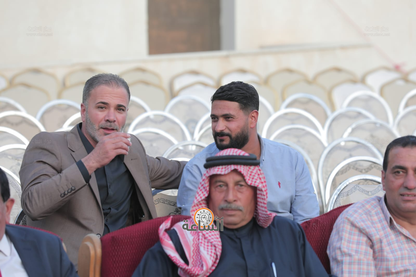 Madar Al-Saa Images 0.8331423376145098