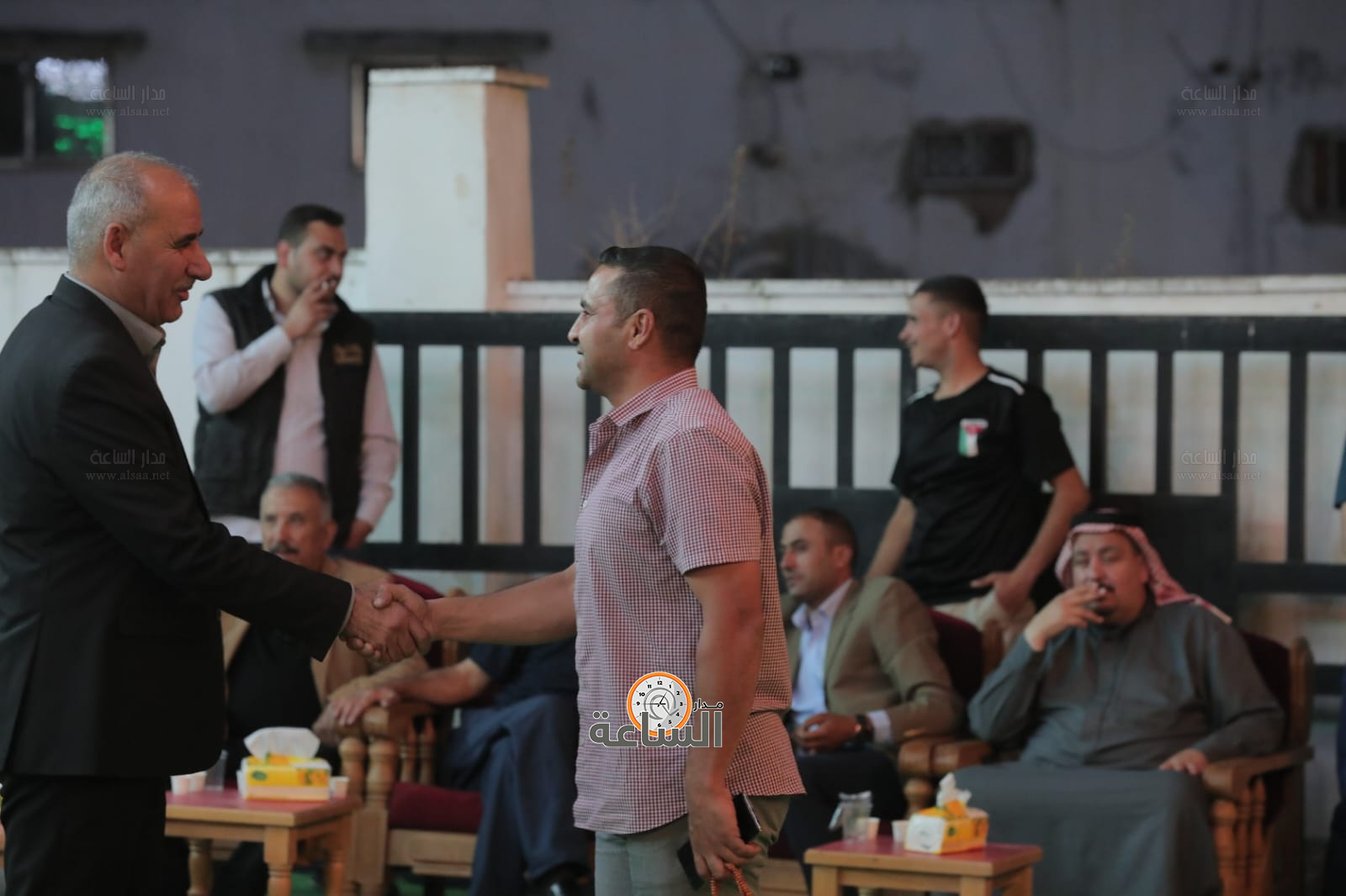 Madar Al-Saa Images 0.17335085083572477